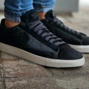 NIKE - Black pony hair Blazer Low LX Luxe sneakers